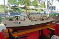Name: DSC_1957a.jpg
Views: 103
Size: 74.6 KB
Description: Research vessel scratch built I believe.
