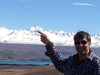 Name: Mt Cook AvB finger.jpg
Views: 58
Size: 282.1 KB
Description: That's Mt Cook on the other side of Lake Tekapo, taken from the Tekapo DS site!