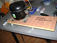 Name: DSC00225.jpg
Views: 309
Size: 43.1 KB
Description: fridge skateboard. ( in progress.)