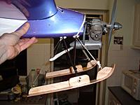 Name: cougar close side.jpg
Views: 41
Size: 87.8 KB
Description: Skis spring down to allow touch and goes which are less than perfect!
