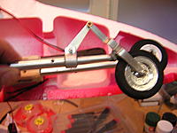 Name: DSCN0509.jpg
Views: 41
Size: 155.0 KB
Description: old flyfly struts don't work