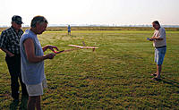 Name: DSC_0294 ES.jpg
Views: 37
Size: 283.4 KB
Description: Ralph Bradley watches while Steve Staple's holds and Dan Berry packs in winds.