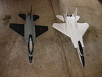Name: DSC00918.jpg
Views: 168
Size: 64.4 KB
Description: Comparison of the HK F16 next to the HK F15.
