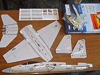 Name: f 18 unbox.jpg
Views: 54
Size: 171.7 KB
Description: Freeflight F-18 Hornet (Parts) in box