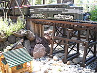 Name: DSCN0914.jpg
Views: 153
Size: 140.3 KB
Description: our PA just getting accross the bridge...