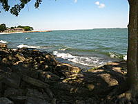 Name: IMG_7138.jpg
Views: 45
Size: 255.5 KB
Description: Marblehead State Park by the Lighthouse.  South Bass Island (Put In Bay) in the distance.