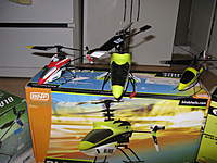 Name: IMG_3942.jpg
Views: 301
Size: 81.0 KB
Description: I think the Solo Pro is scared of the Blades lol