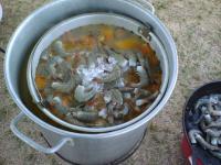 Name: seff 048.jpg
Views: 596
Size: 61.3 KB
Description: Pot  of the soon to be famous "The Hodgehounds Low Country Boil" Created by fellow hounds: jstone and icrashedthecub