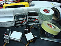 Name: DSC00473.jpg
Views: 120
Size: 88.2 KB
Description: Prepared servos for CA glue.
