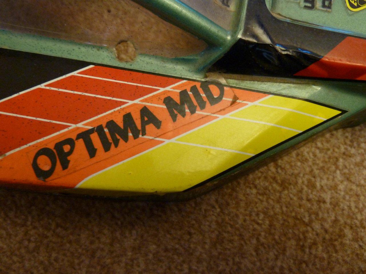 a6215249-195-Optima32.jpg