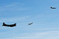 Name: b17s@apollo_103.jpg
Views: 41
Size: 133.2 KB
Description: 