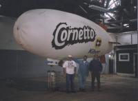 Name: 549419.jpg
Views: 418
Size: 50.2 KB
Description: This Picture was taken during a special lauching of an Icecream, Corneto from Kibon, in S�o Paulo Brazil