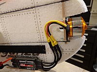 Name: DSC00277.jpg
Views: 197
Size: 179.0 KB
Description: Step 31 - Determine where you want the ESC and mount it. This model will typically use lighter batteries, so a foreward position for the ESC was selected.