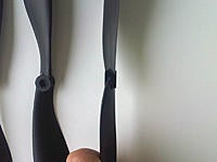 Name: IMG00093-20120407-1317.jpg
Views: 18
Size: 47.3 KB
Description: Gaui 10" prop x 3 (these have a thinner hub than the others)
code - unsure
Hub - 7mm high
$6 for three