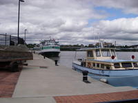 Name: tbs 038.jpg
Views: 77
Size: 68.5 KB
Description: Some people came from Detroit on the DIAMOND BELLE.