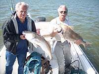 Name: Tom and John with a red drum ans a black drum.jpg
Views: 98
Size: 77.0 KB
Description: 