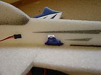 Name: DSC00187.jpg
Views: 618
Size: 34.9 KB
Description: Ail servo.  If you want it to be easy, put in the aileron servo before you put on the nose pieces.