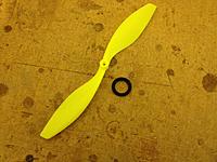 Name: IMG_1232.jpg
Views: 457
Size: 236.8 KB
Description: This is the 8/4.3 tuff prop and a Twisted heavy duty O ring.  Do not use the lighter duty O rings that come with the motor.  If you do, double them up.