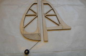 A very sturdy way to mount the tail wheel.