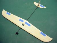 Name: hot-015sm.jpg
Views: 2247
Size: 34.0 KB
Description: Wing and tail feathers set to carbon fuselage... very nice long moments.
