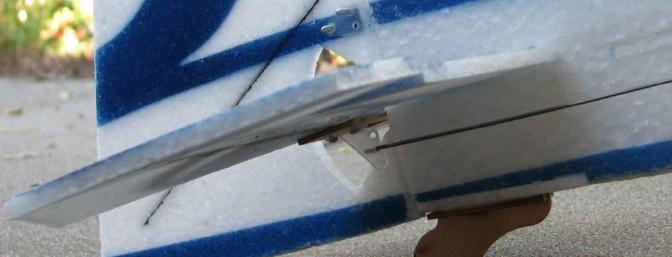 Note how the rudder cleverly protects the tailskid from wear.