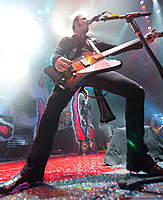 Name: chuckplayingbass.jpg
Views: 914
Size: 98.7 KB
Description: 