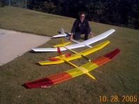 Name: Aquila, Oly2 and AquilaXL and Mike.jpg
Views: 221
Size: 80.0 KB
Description: Great flying airplanes ! I tend to build light due to sanding, no excess glue . And I undercamber the airfoil . Real floaters !