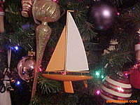 Name: VictorV32Micro35.jpg
Views: 42
Size: 58.9 KB
Description: We have a cat.  So, yes, I put it up very high last Christmas!