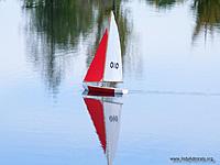 Name: SeptemberRegatta2012 002R.jpg
Views: 23
Size: 65.8 KB
Description: Dick's V-32.  Great looking hull.