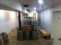 Name: Kegs.jpg
Views: 138
Size: 128.3 KB
Description: Basement now, nice, bright and clean. Some second hand kegs from Argus Brewery.