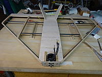 Name: DSC01619.JPG
Views: 150
Size: 4.71 MB
Description: Top sheeting in place and the fins are just sitting in place.