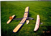 Name: GS6.jpg
Views: 308
Size: 494.5 KB
Description: 132" Ron Mead vintage glider and Sundancer 74