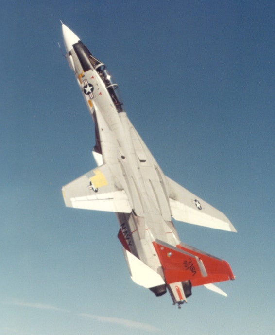 Attachment browser: 7-NASA F-14 at DFRC EC85-33127-001.jpg by Spinner ...