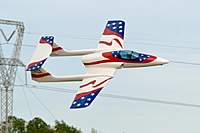 Name: 8435 Jon (Small).jpg
Views: 279
Size: 59.8 KB
Description: Boomerang XL with FTE 750.  Great flying jet!