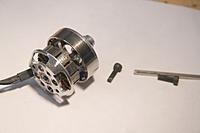 Name: 05_B612_apart.jpg
Views: 2222
Size: 44.5 KB
Description: 05 - Shaft and magnet housing pushed forward in bearing races