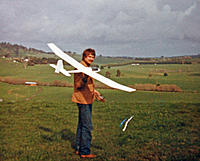 Name: Glenfern Road.jpg
Views: 255
Size: 663.2 KB
Description: Flying my first glider and second RC aircraft, using my trust Futaba 2ch. AM set.  This is an 2ch "Astir" from a kit made in Melbourne (by Tony Cincotta, I think).  At Glenfern Rd, Fern Tree Gully.

The sophisticated slope soarer, eh?