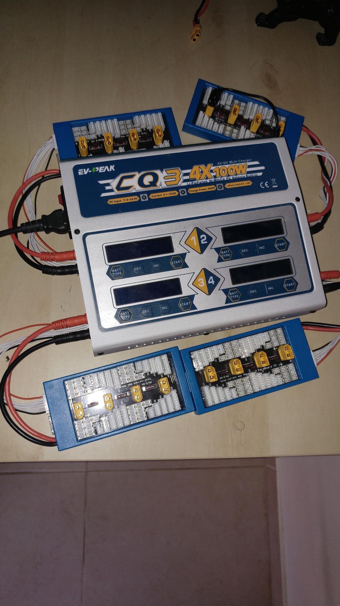 EV-PEAK CQ3 4x100W 10A 110/220V 1-6S RC Battery Balance Charger