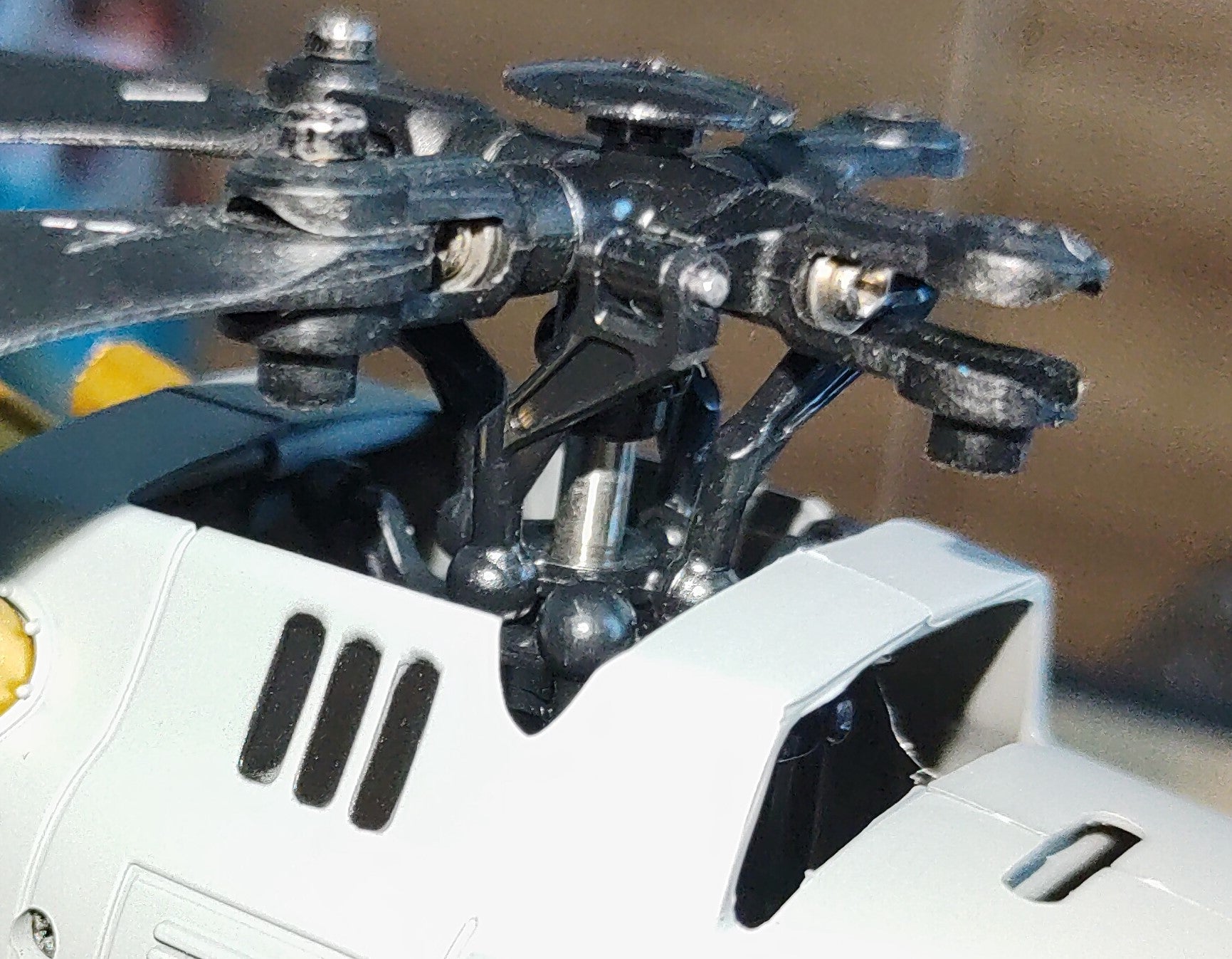 eachine-e120-2-4g-4ch-6-axis-gyro-optical-flow-rtf-rc-groups