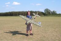 Name: IM001732.jpg
Views: 431
Size: 79.2 KB
Description: 1 of 2 Pictures I have of Hawaianspork (David) and his Big P-40.  