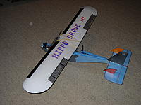 Name: DSCN0207.jpg
Views: 315
Size: 196.6 KB
Description: TX antenna and module just behind the wing.  Ailerons and elevator only.  Using the rudder channel to steer the front wheel.