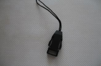 Neck strap quick connector